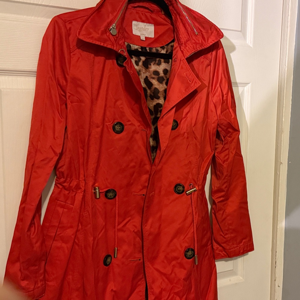 Laundry By Shelli Segal Red Trench Coat with Leopard Lining